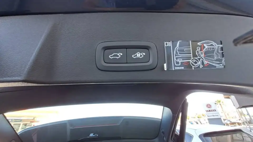 2021 Volvo Xc40 2021 Cyprus
