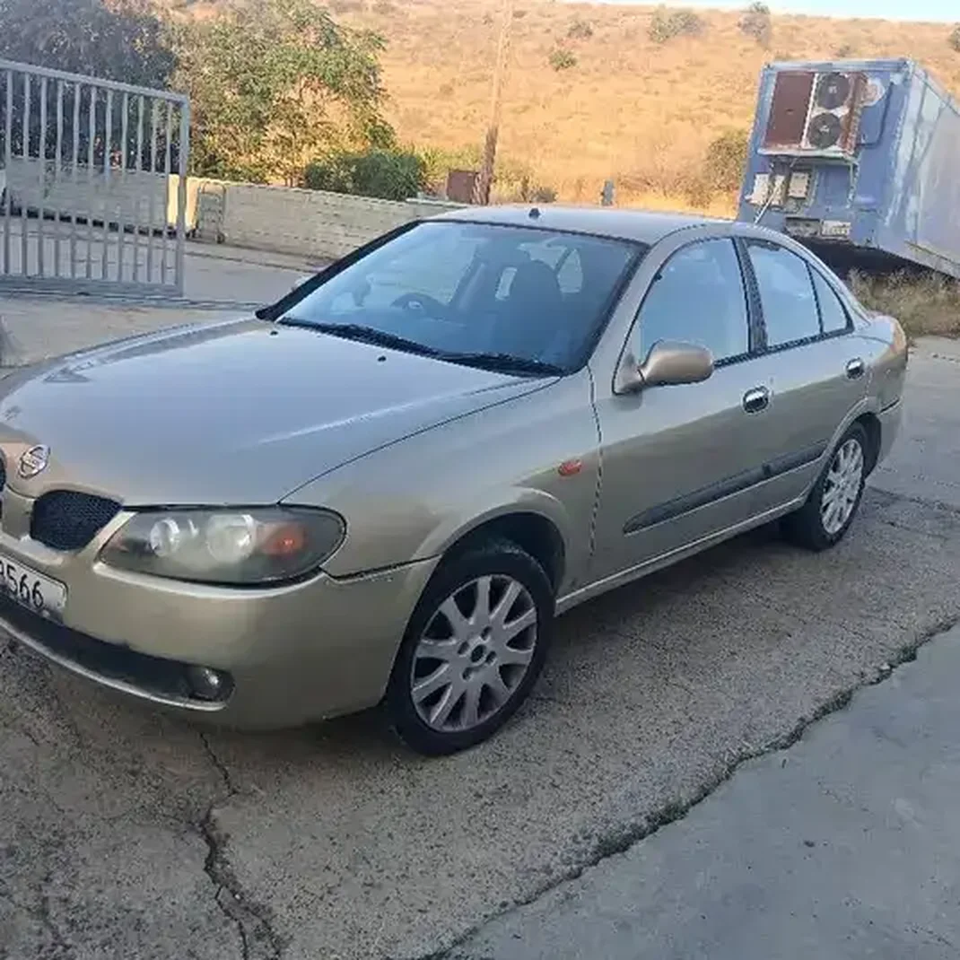 Nissan Almera 1,5L 2004