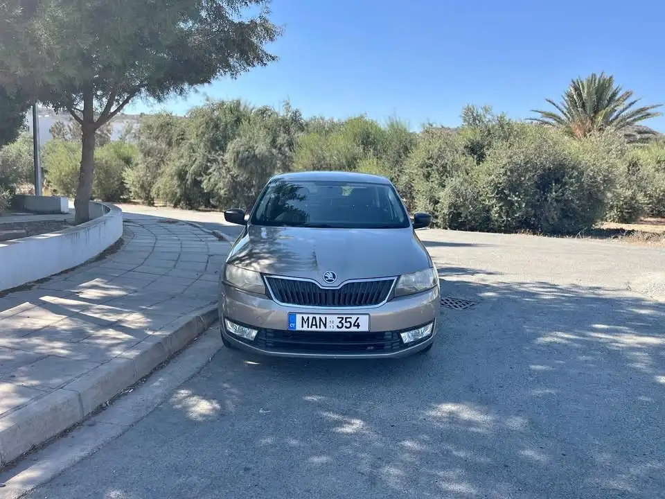 Škoda Rapid 2013