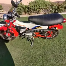 Suzuki RV 1986