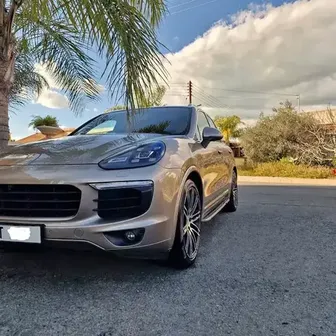 Porsche Macan 2,0L