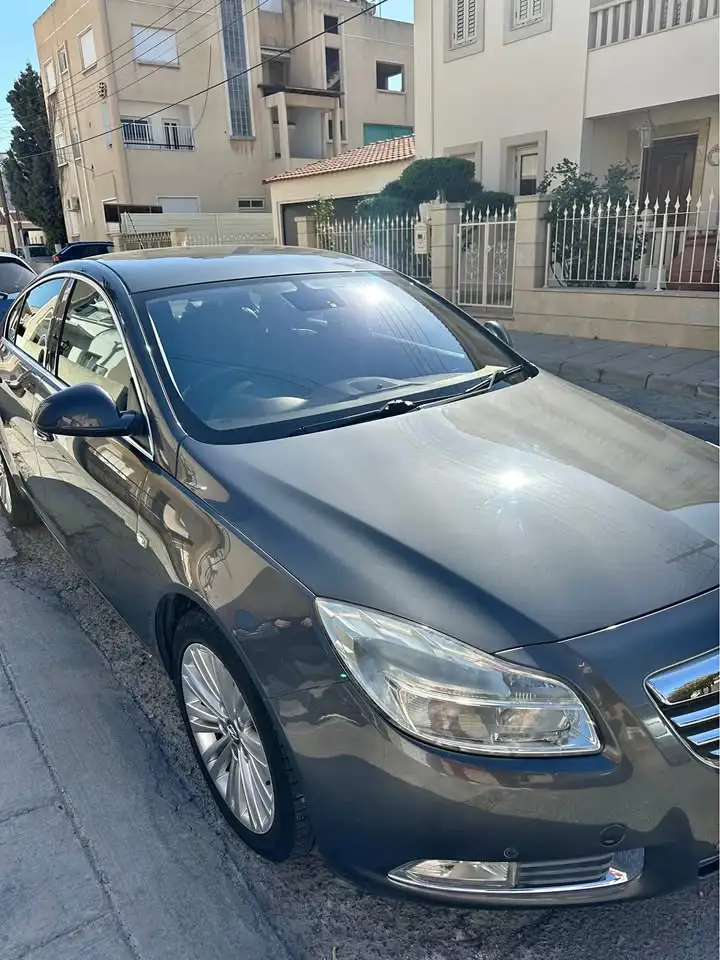 Opel Insignia 2,0L 2012
