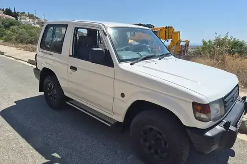 1993 Mitsubishi Pajero 2,5L 1993 Cyprus