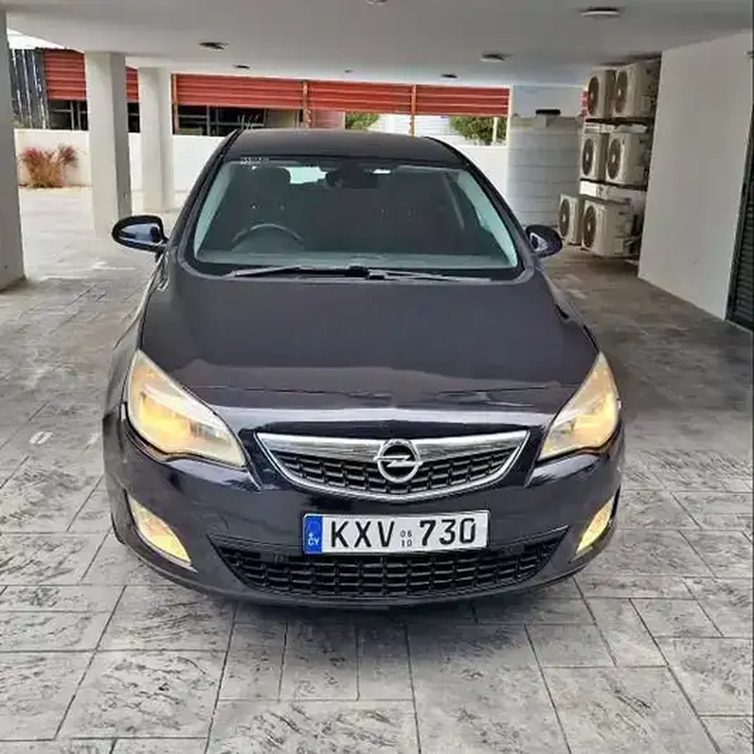 Opel Astra 1,6L 2010