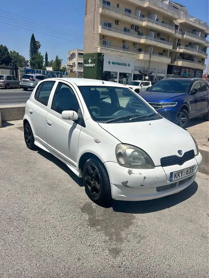 Toyota Vitz 1,0L 2001