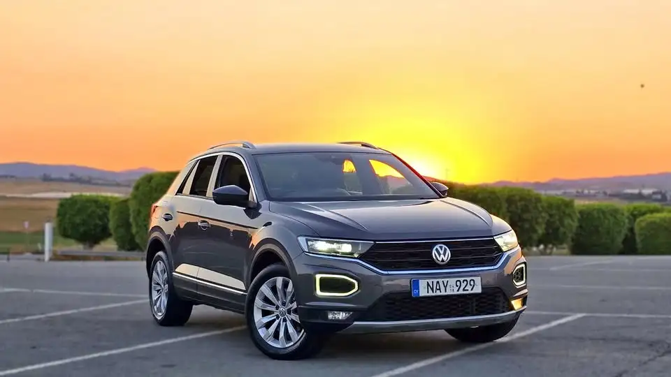 Volkswagen T-Roc 5,7L 2018