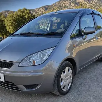 Mitsubishi Colt 2006