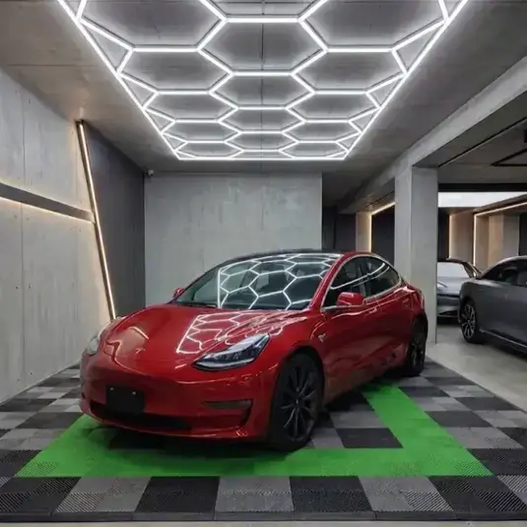 Tesla Model 3,2L 2020