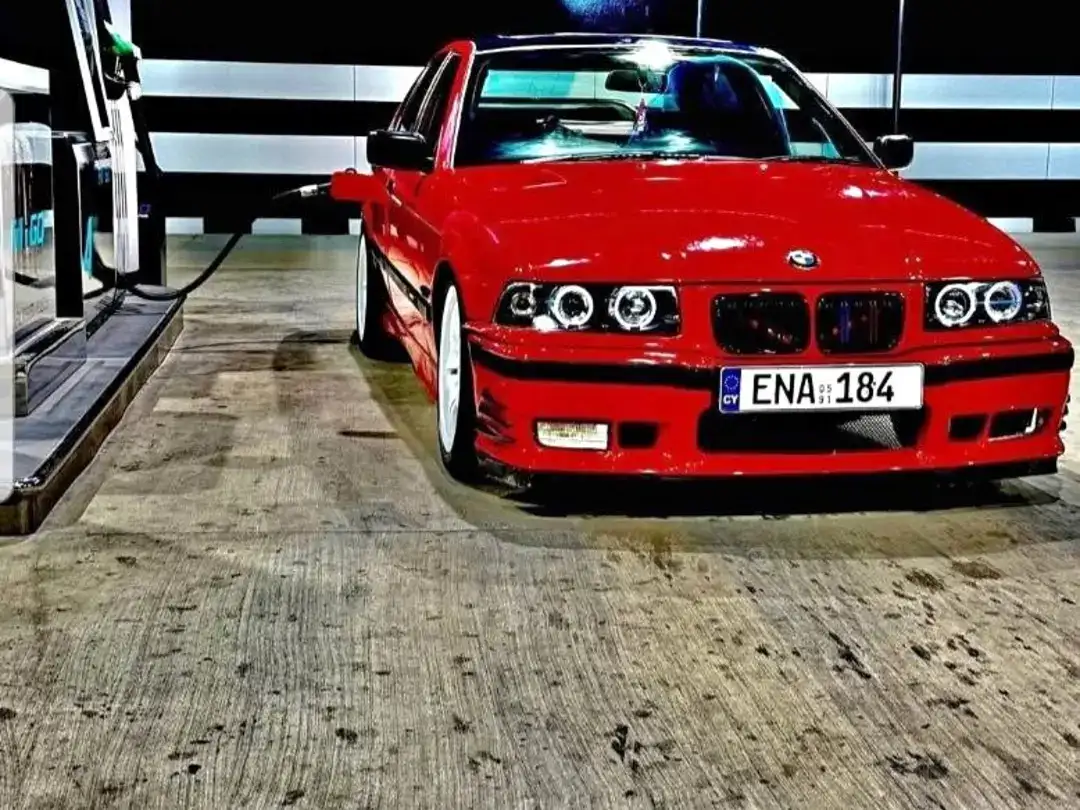 BMW 3 2004