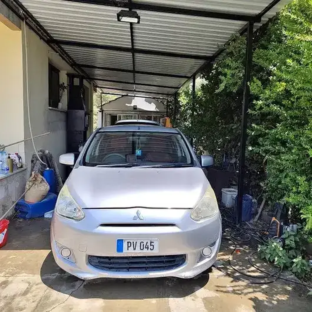 2013 Mitsubishi Mirage 5,0L 2013 Cyprus
