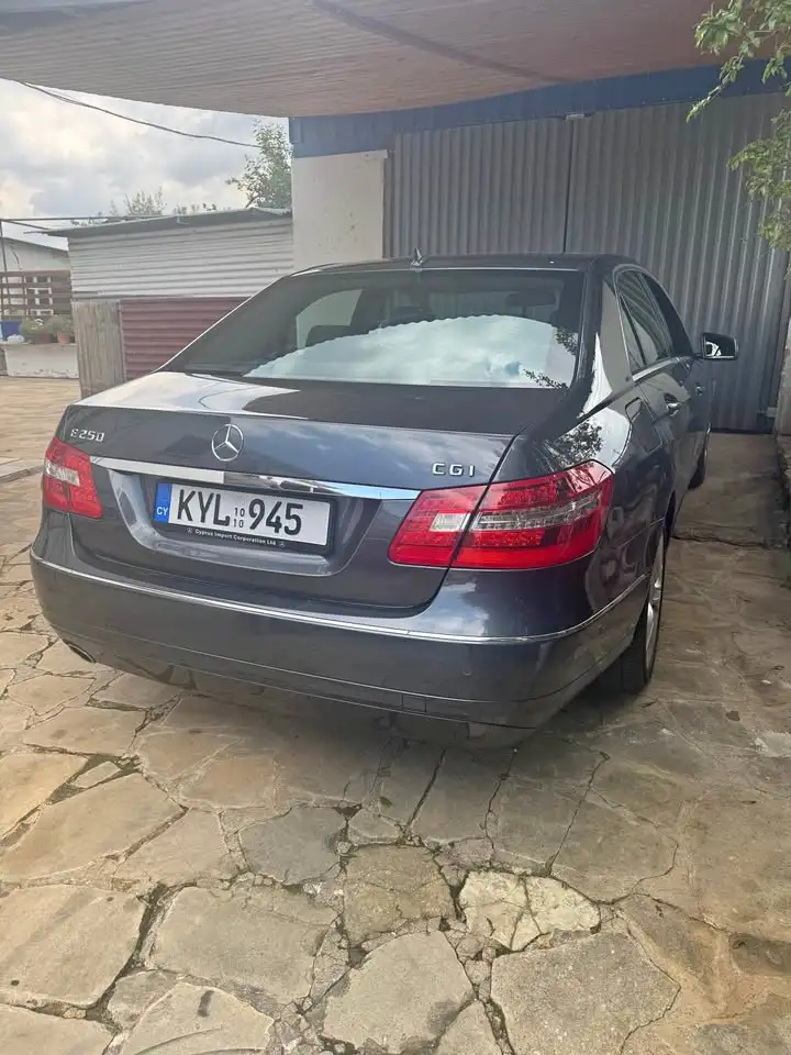 Mercedes E 2,0L 2010