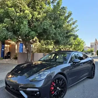 Porsche Panamera 4,0L 2019