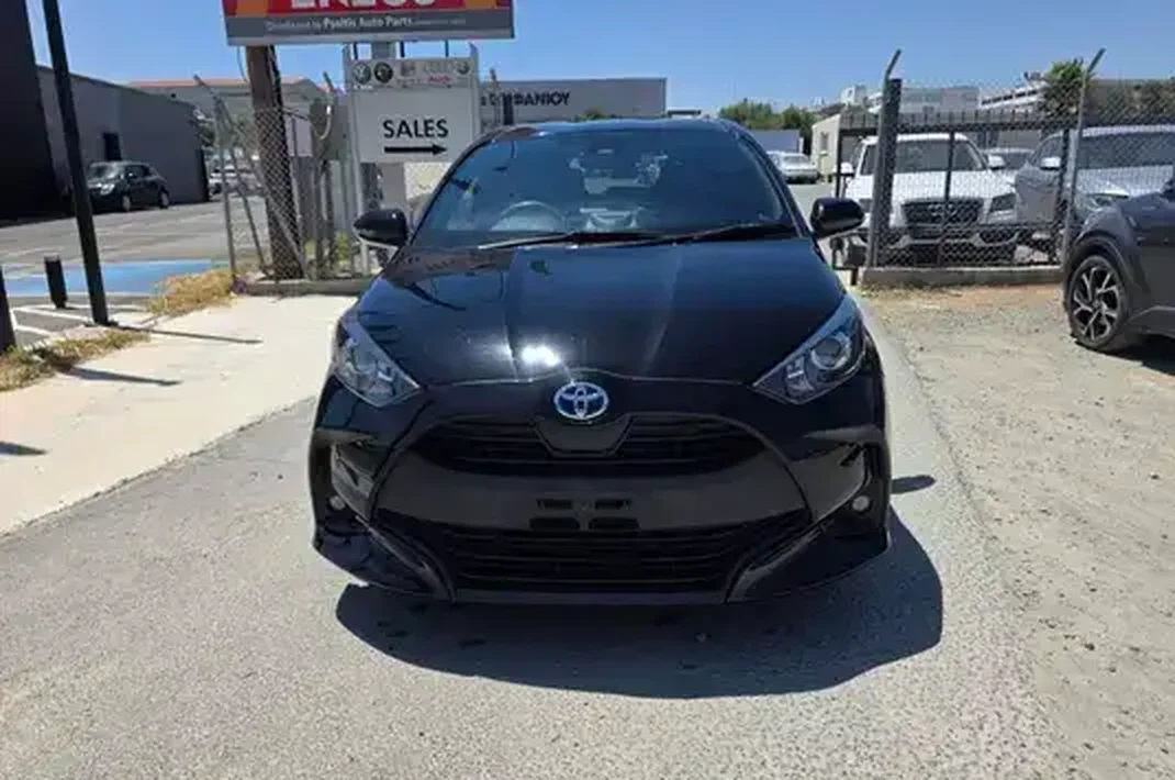 2022 Toyota Yaris 1,5L 2022 Cyprus