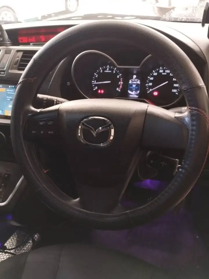 Mazda Premacy 2017