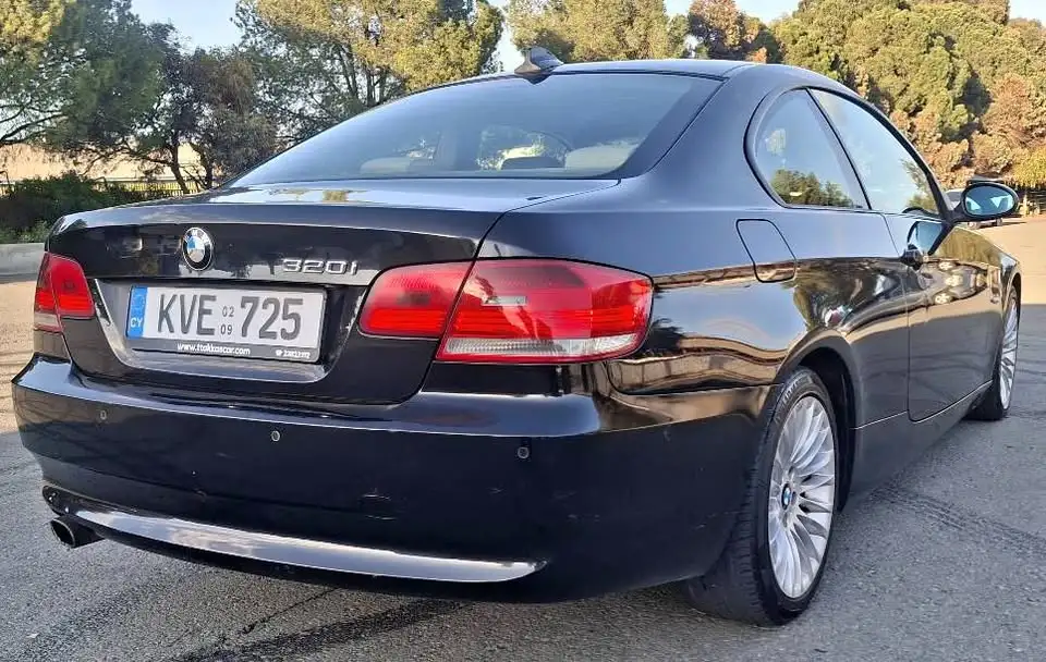 2009 BMW 3 2,0L 2009 Cyprus
