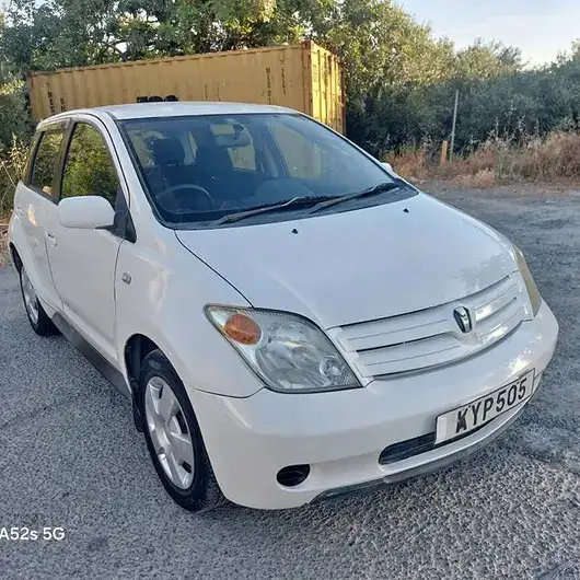 2011 Toyota Vitz 2011 Cyprus