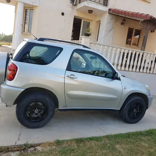 2003 Toyota Rav4 2,0L 2003 Cyprus