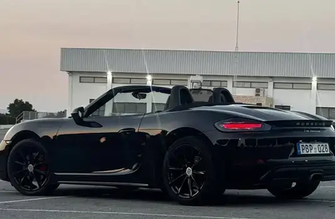 Porsche Boxster 2,0L 2021