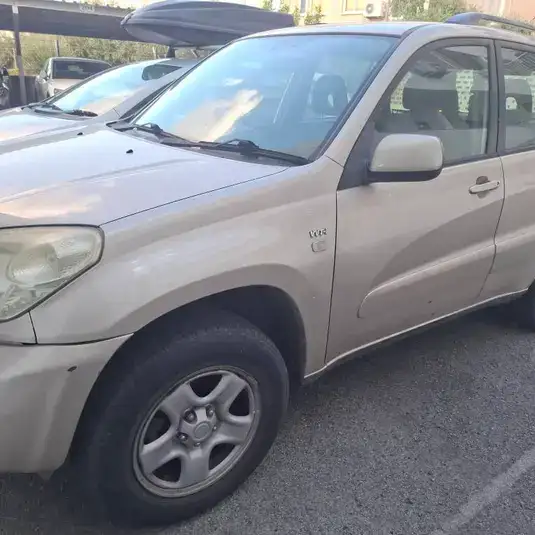 2004 Toyota Rav4 2,0L 2004 Cyprus