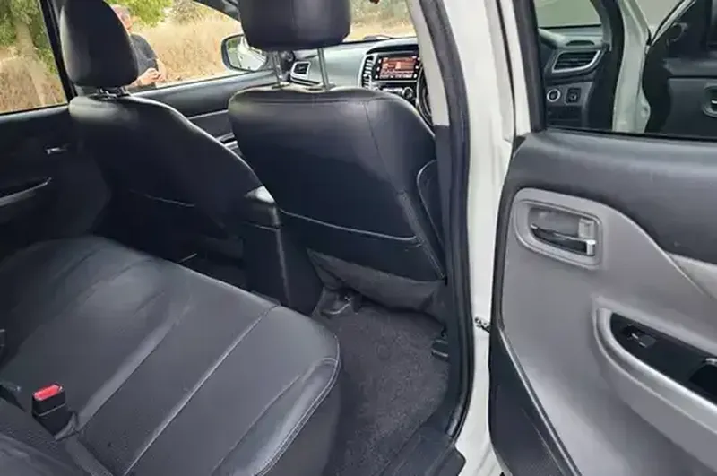2020 Mitsubishi L200 2,5L 2020 Cyprus