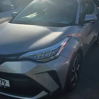 Toyota C-Hr 1,8L 2017