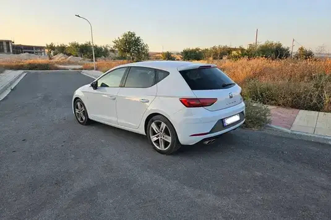 2019 Seat Leon 1,5L 2019 Cyprus