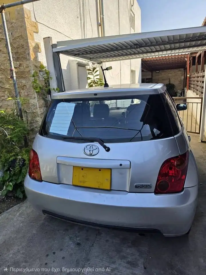 2005 Toyota IST 2005 Cyprus