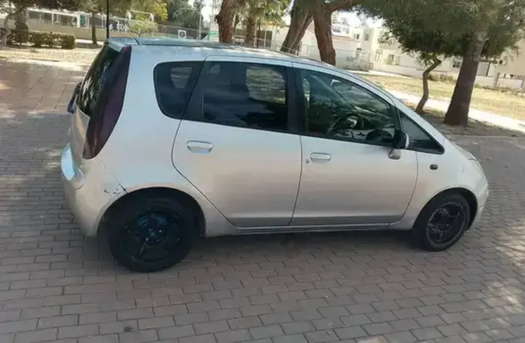 2003 Mitsubishi Colt 2003 Cyprus