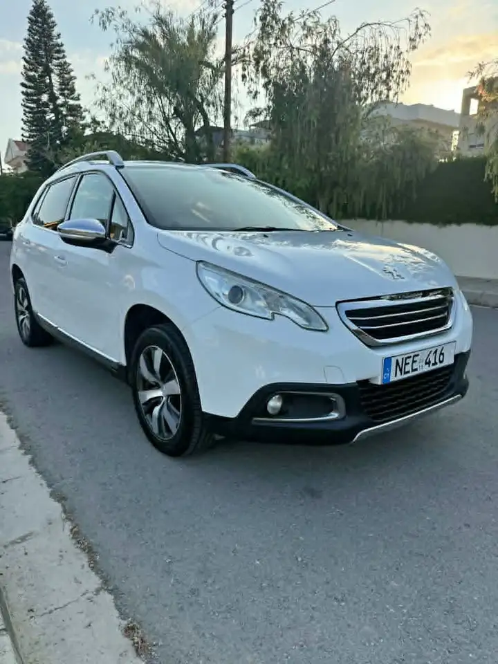 Peugeot 2008 1,6L 2015