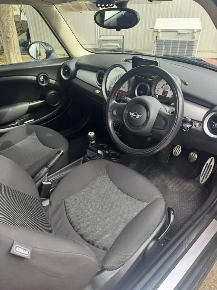 Mini Cooper 1,6L 2013