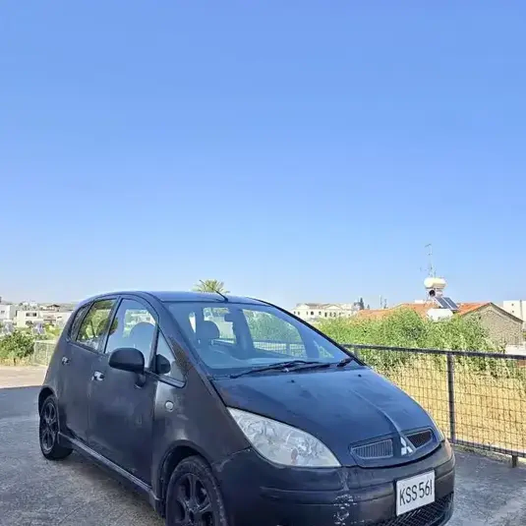 Mitsubishi Colt 1,5L 2003