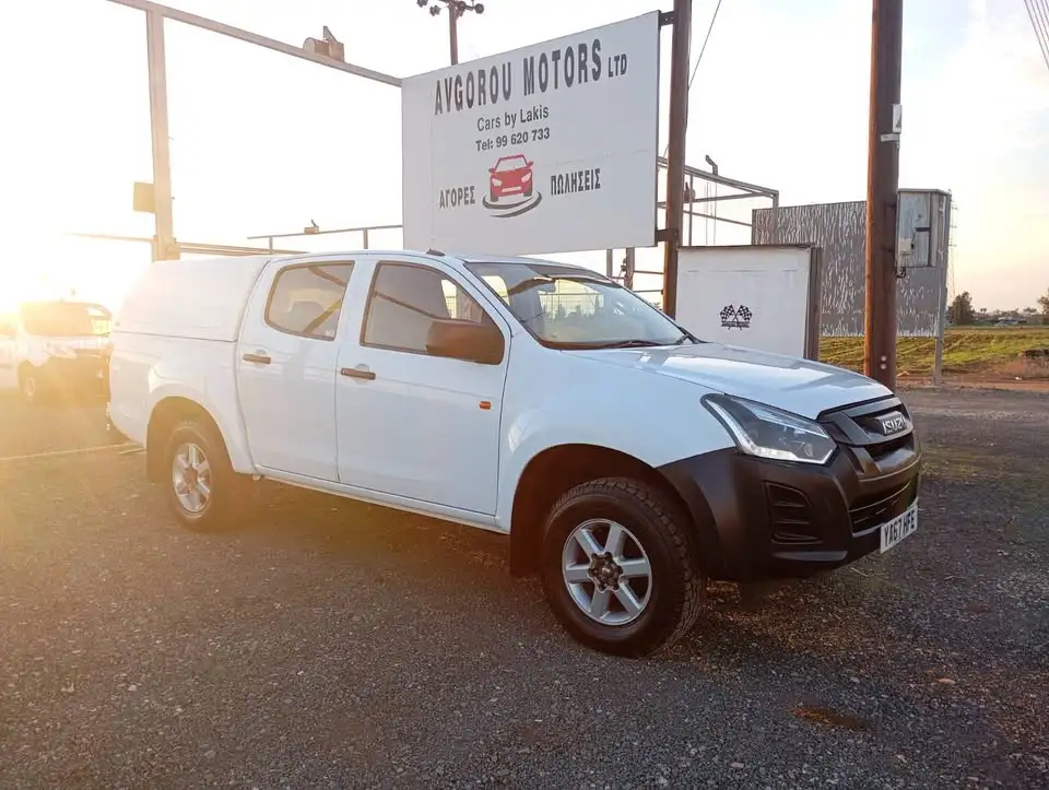 Isuzu D 2018