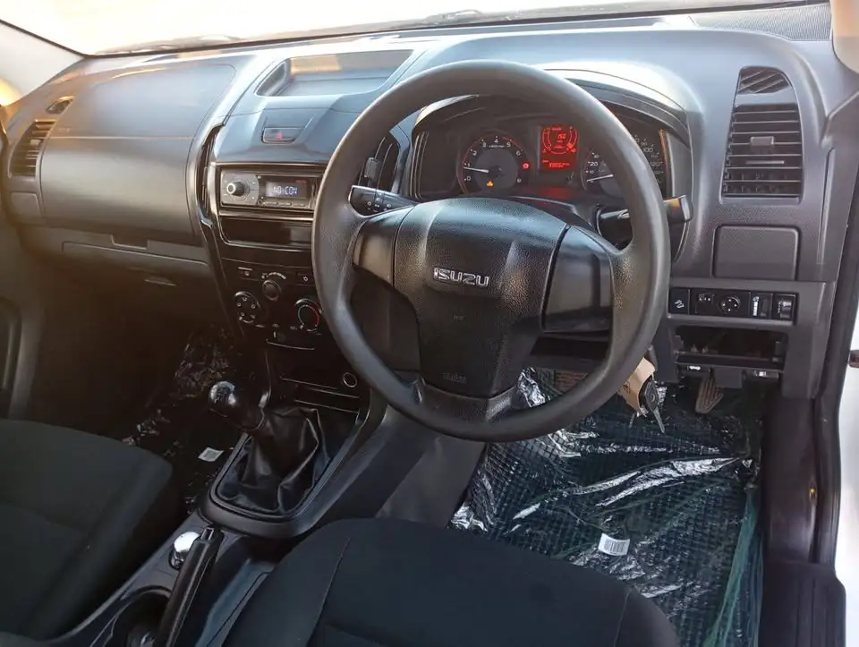 2018 Isuzu D 2018 Cyprus