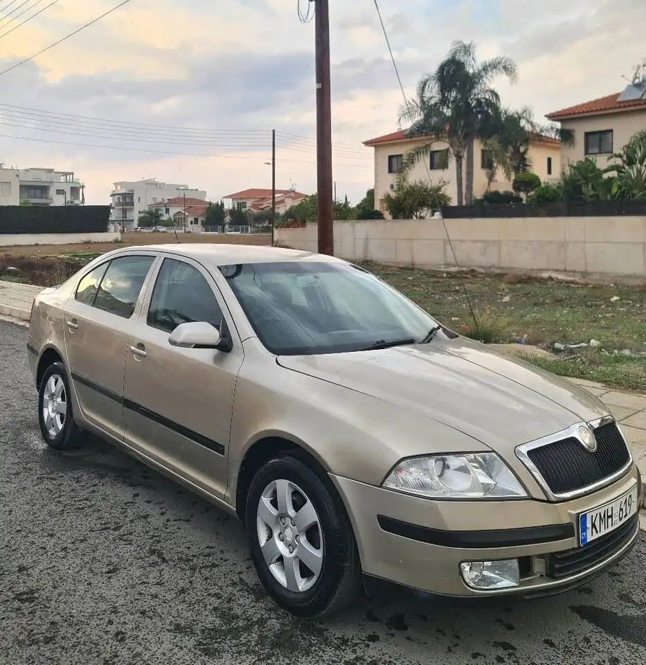 2005 Skoda Octavia 1,6L 2005 Cyprus