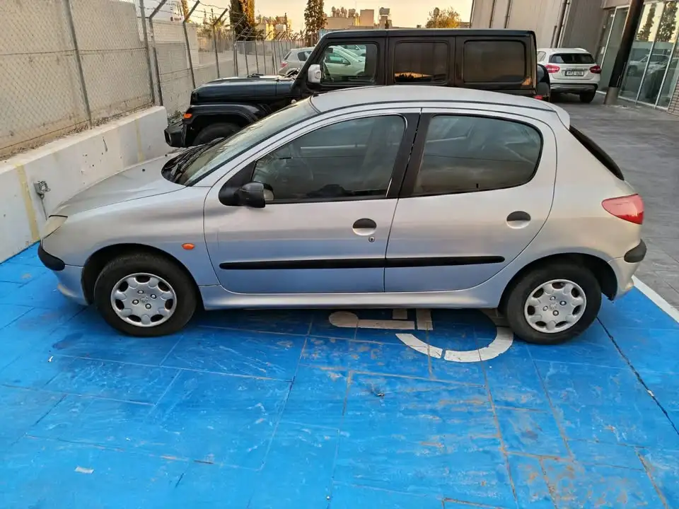 1999 Peugeot 206XR 1,4L 1999 Cyprus