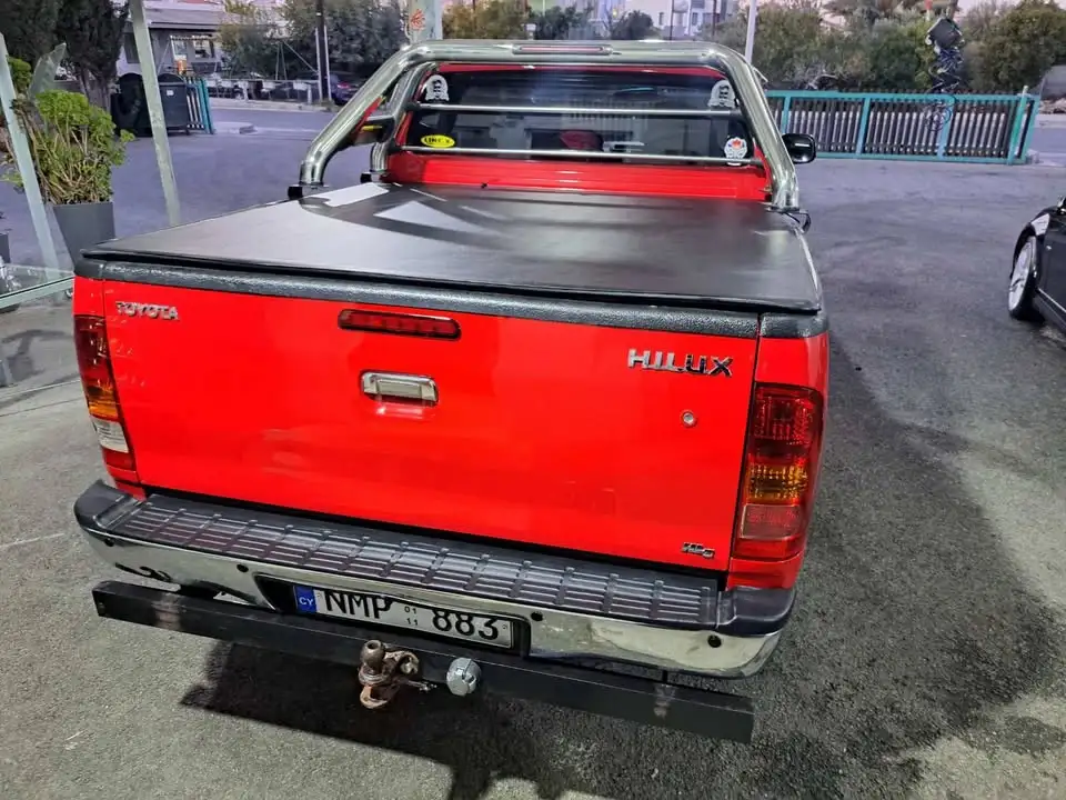 2011 Toyota Hilux 2,5L 2011 Cyprus