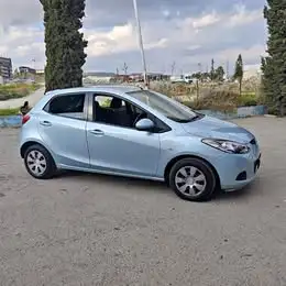 Mazda Demio 2010