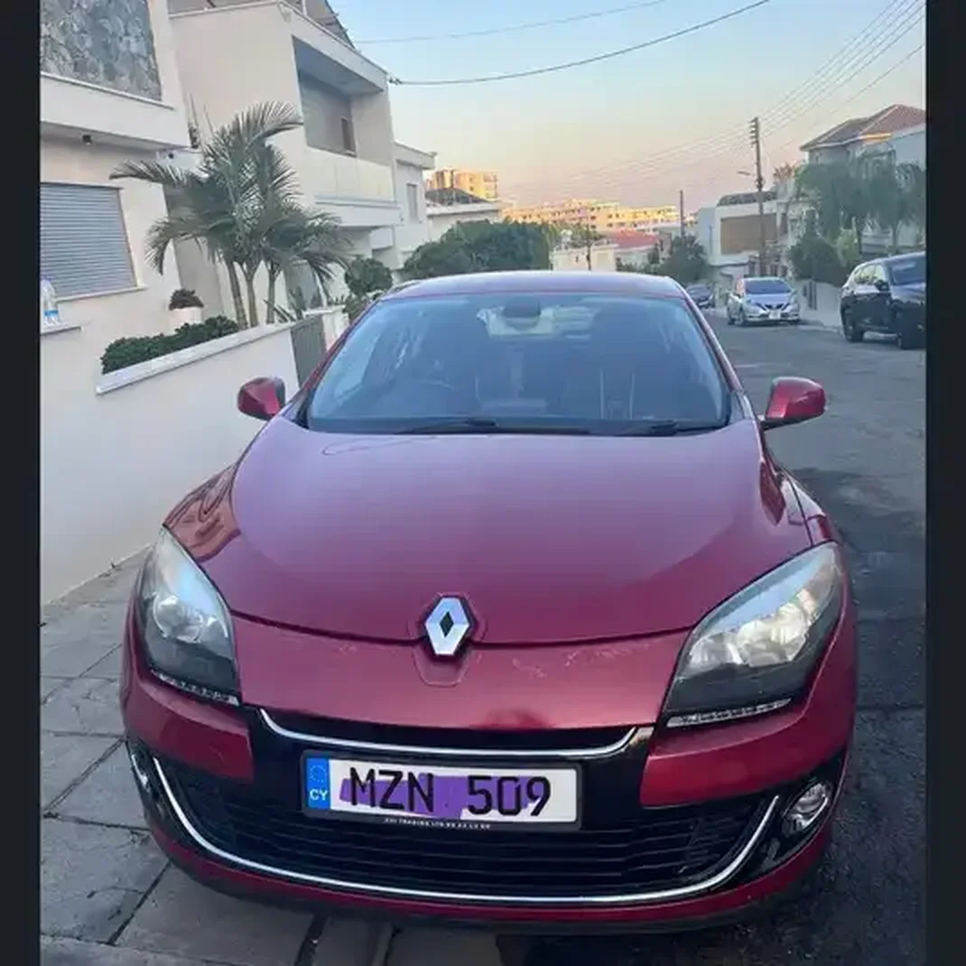 2013 Renault Clio 1,5L 2013 Cyprus