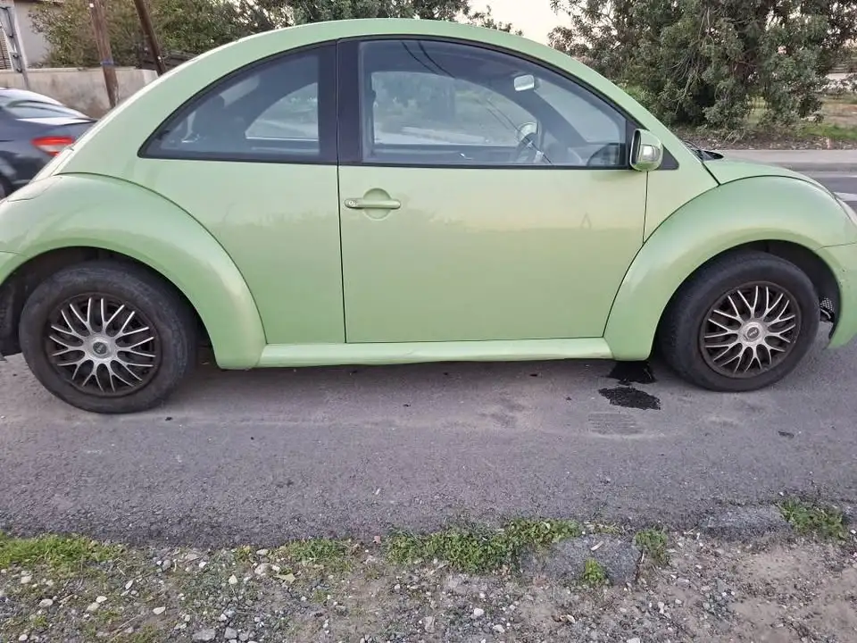 Volkswagen Beetle 2002