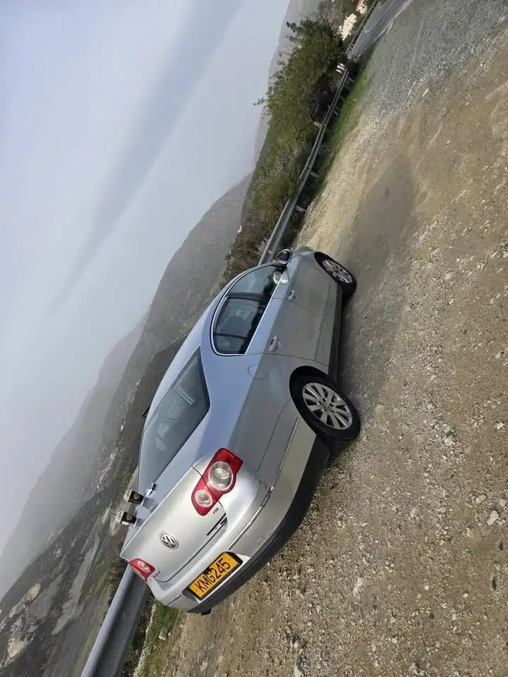 Volkswagen Passat 1,6L