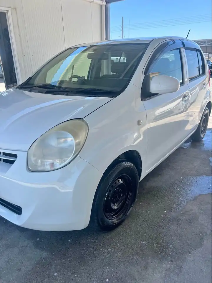 Toyota Passo 2013