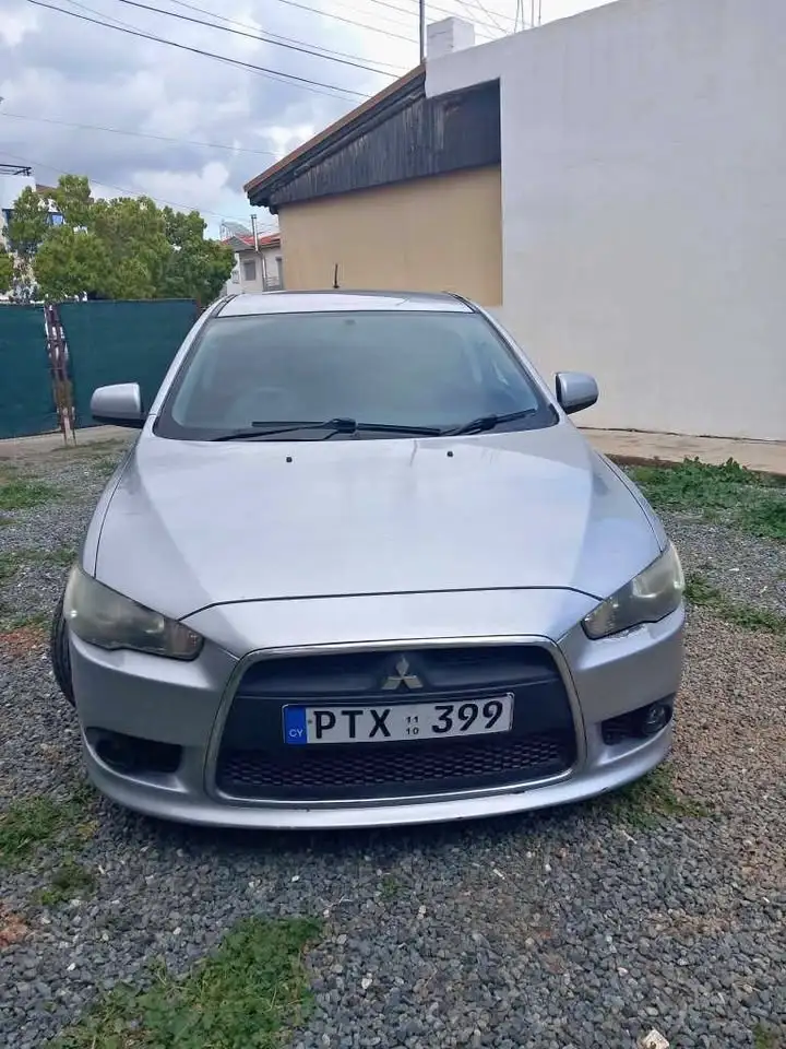 Mitsubishi Lancer 2,0L 2010