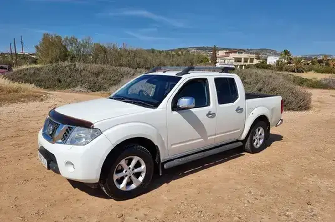 2013 Nissan Navara 2,5L 2013 Cyprus
