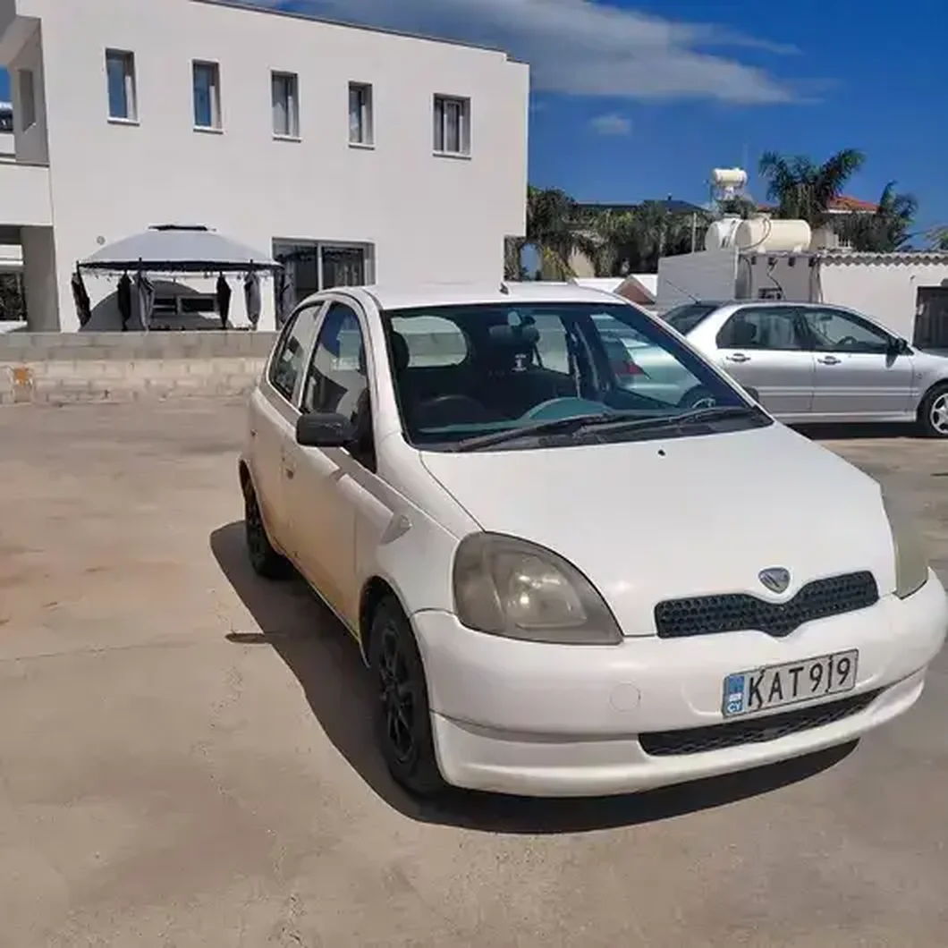 2005 Toyota IST 1,3L 2005 Cyprus