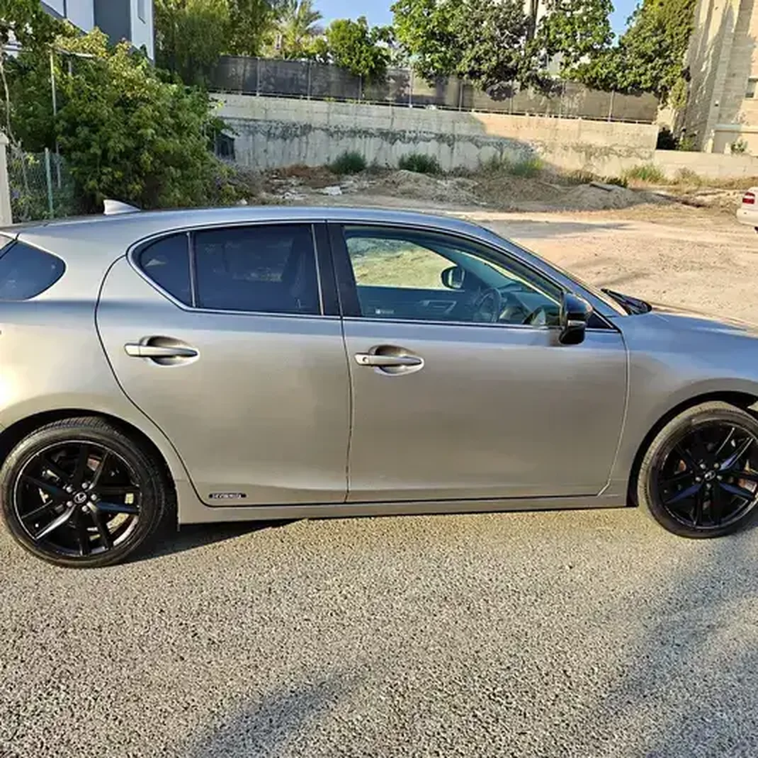 Lexus Ct200H 3,9L 2017