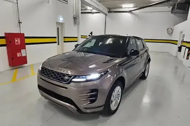 2020 Land-Rover Range-Rover-Evoque 2,0L 2020 Cyprus
