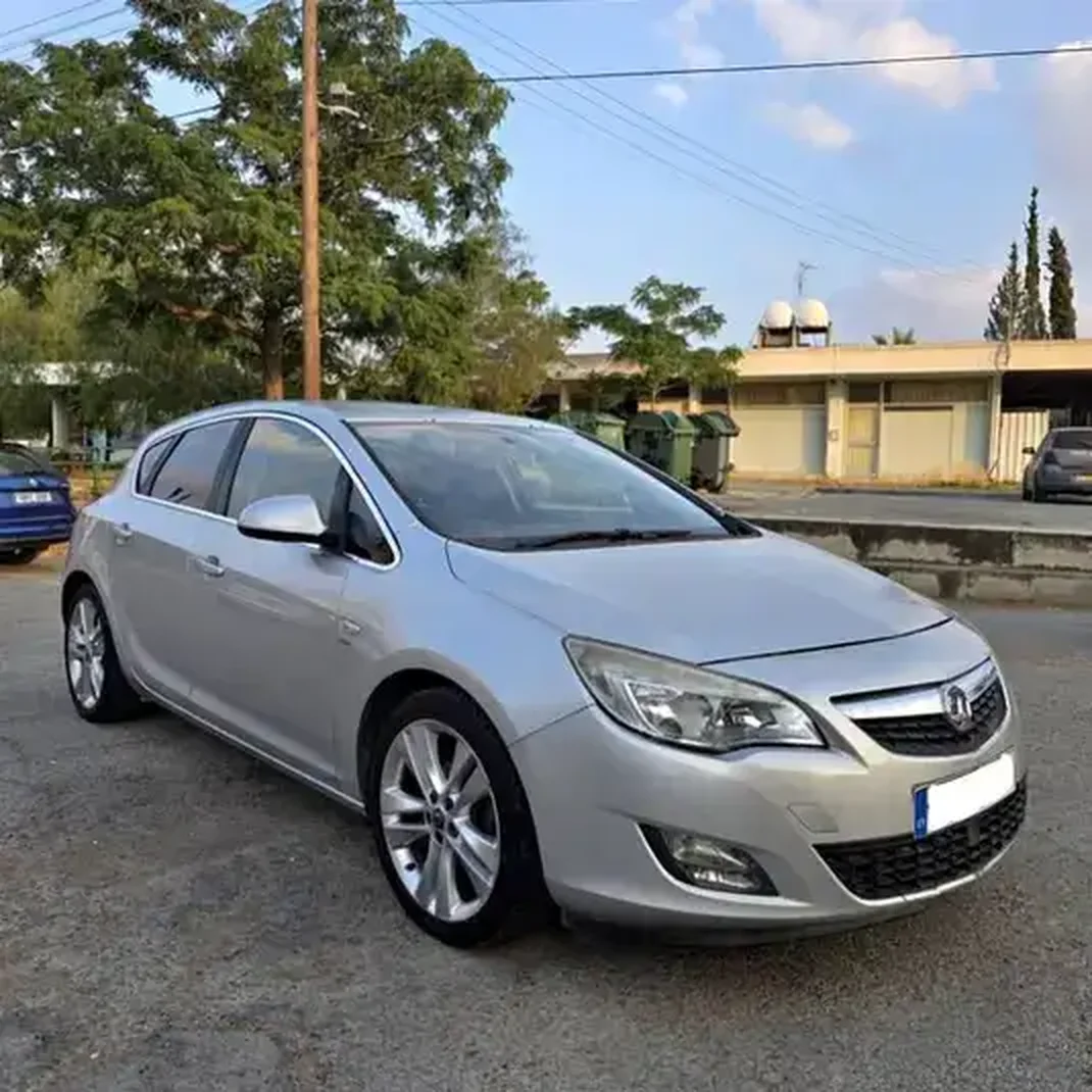 Opel Astra 1,6L 2010