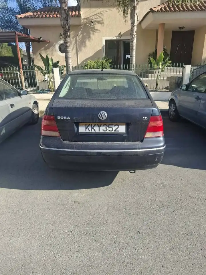 2004 Volkswagen Jetta 1,6L 2004 Cyprus
