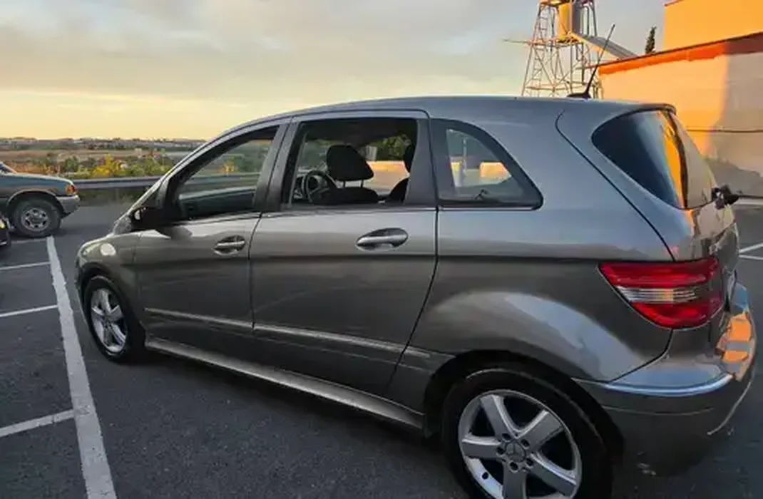 2006 Mercedes B 1,7L 2006 Cyprus